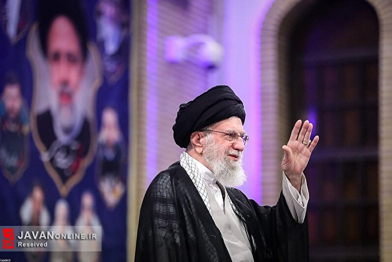مراسم بزرگداشت شهید رئیسی و شهدای خدمت با حضور رهبر انقلاب
