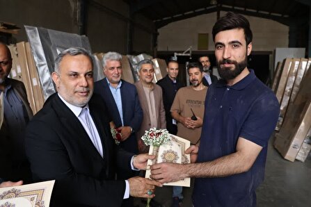 کارگران، ستون‌های توسعه صنعتی و رکن اصلی تولید