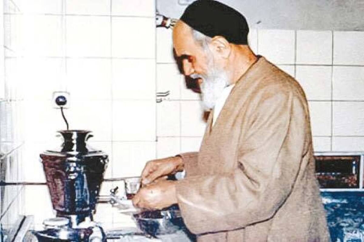 خاطره خبرنگار فرانسوی از تفاوت غذای امام و پاپ