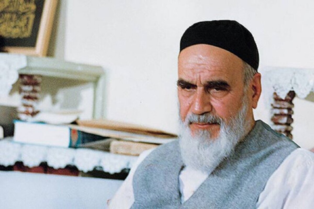چرا امام را دوست داریم؟