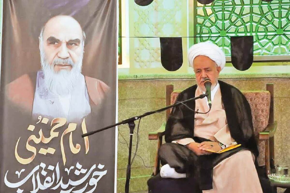 انقلاب اسلامی تلفیق دین و دموکراسی بود