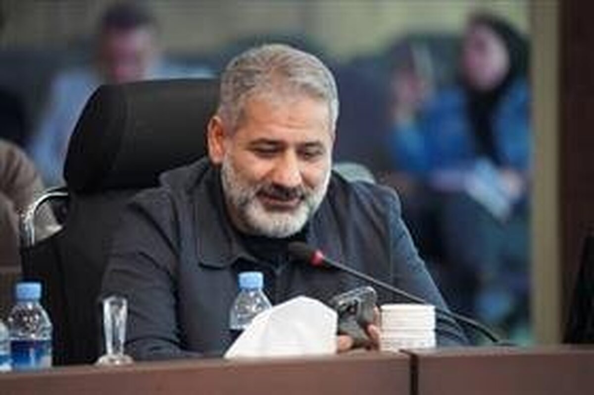 طرح ساماندهی و پاکسازی دستفروشان در کرج با جدیت در حال اجراست