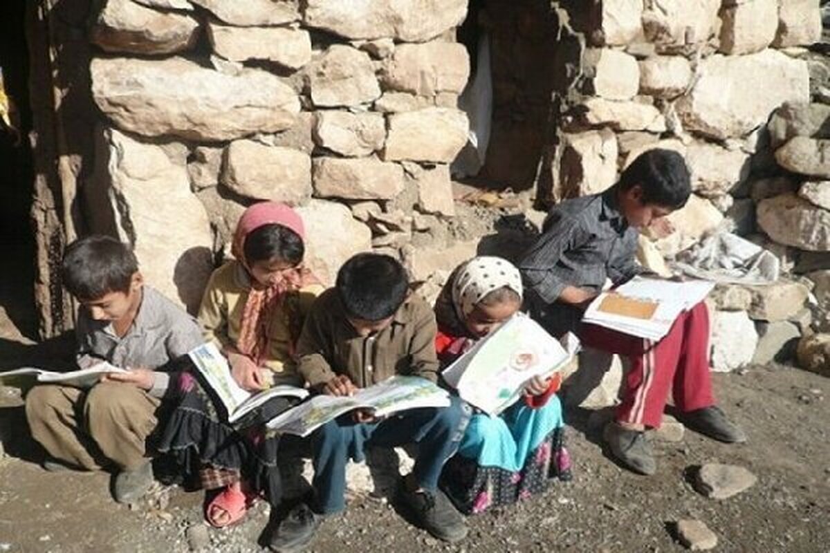 مدارس سنگی و کانکسی کشور تا اول مهرماه جمع‌آوری می شوند