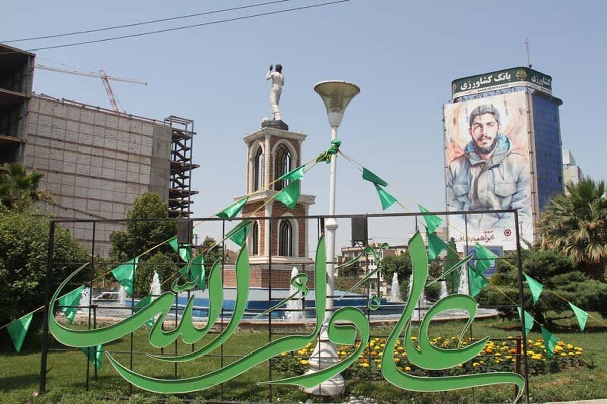 کلانشهر کرج با جانمایی ۲۳ اِلمان مناسبتی رنگ غدیر گرفت