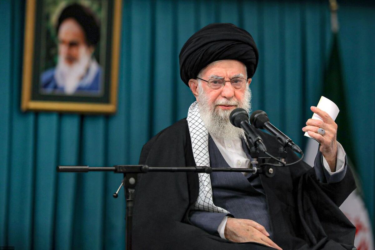 نماینده مجلس باید خود را پاسخگو در قبال خدا و قانون بداند