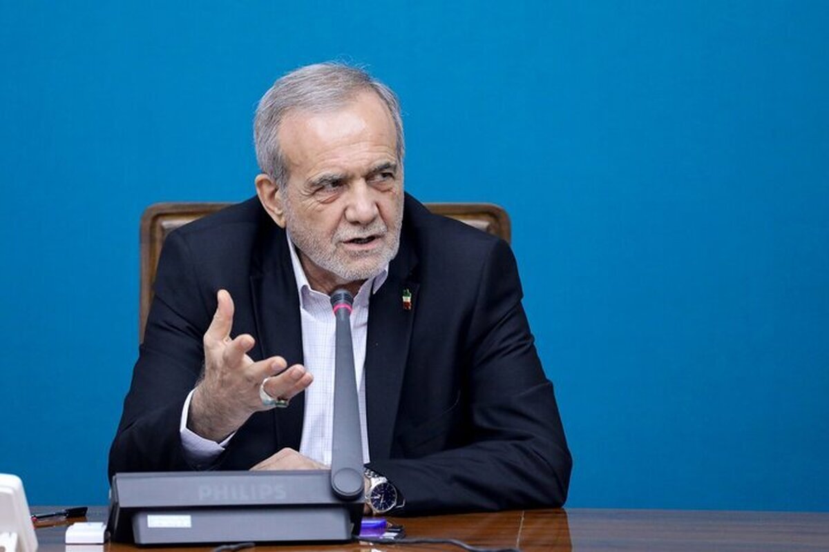 رئیس جمهور: برای حل مشکلات کشور به آمریکا دل نبسته‌ایم