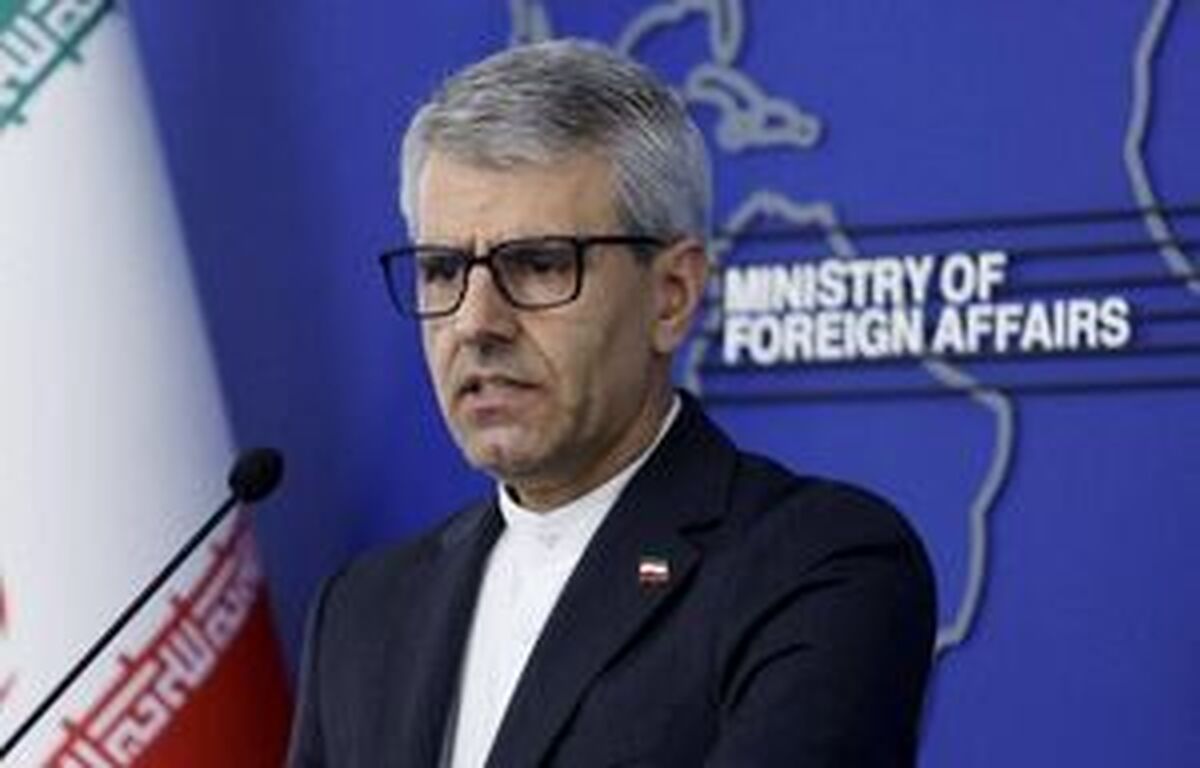 بقایی: همزمان با دفاع از خود درهای دیپلماتیک را باز نگه می‌داریم