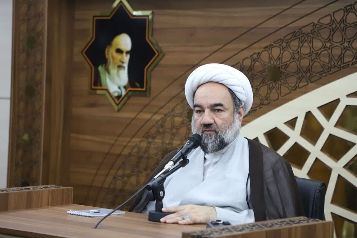 ملت ایران ارتباط قلبی با رهبر معظم انقلاب دارند