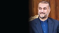 او سیاست خارجی را در شرایط حساس ارتقاء داد