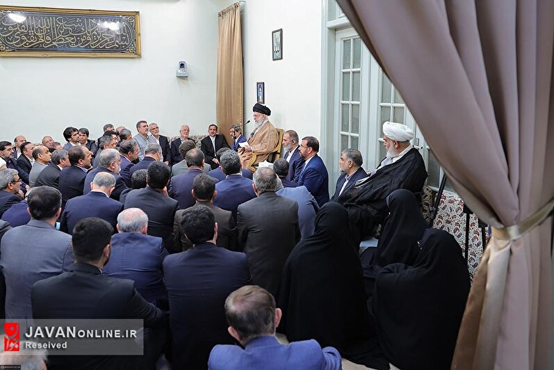 دیدار وزیر کشور و استانداران با رهبر معظم انقلاب