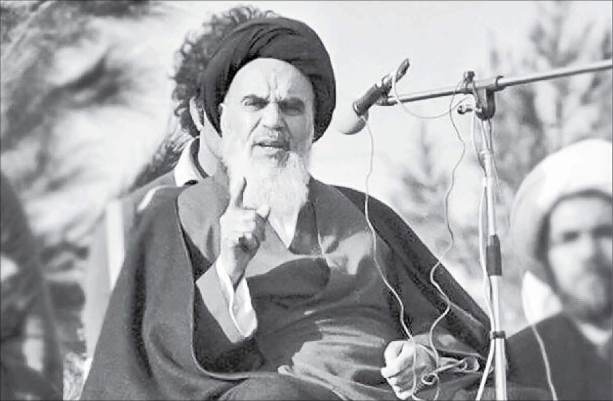 استبداد پهلوی، تسهیلگر تسلط استعمار بود