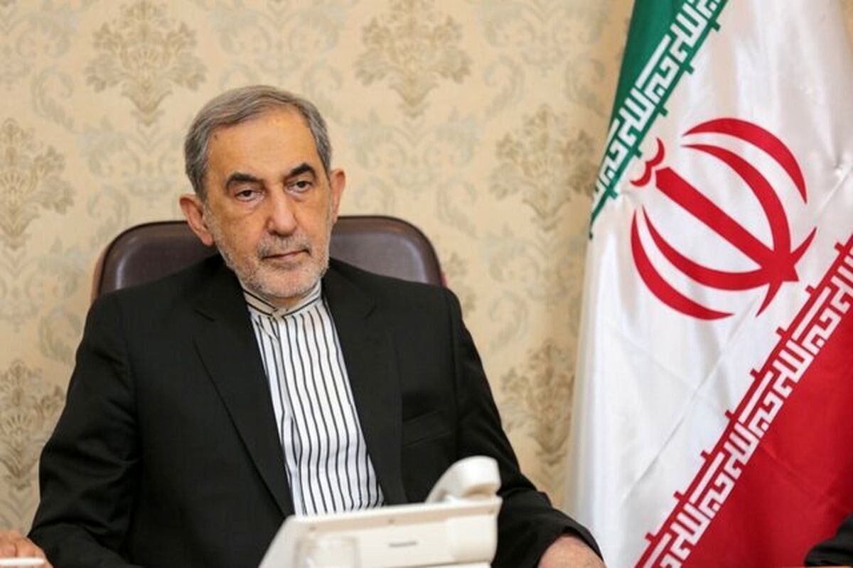 ولایتی: تجاوز به تاسیسات صلح آمیز هسته‌ای ایران نقض آشکار تمامی قوانین بین المللی است