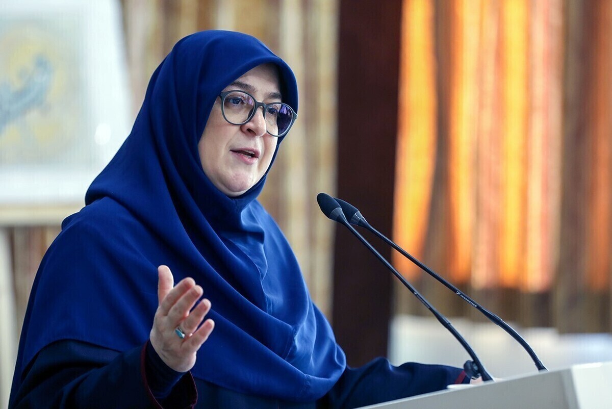 مهاجرانی: در جنگ ۱۲ روزه تحمیلی شاهد شلیک به صلح، علم و رسانه بودیم