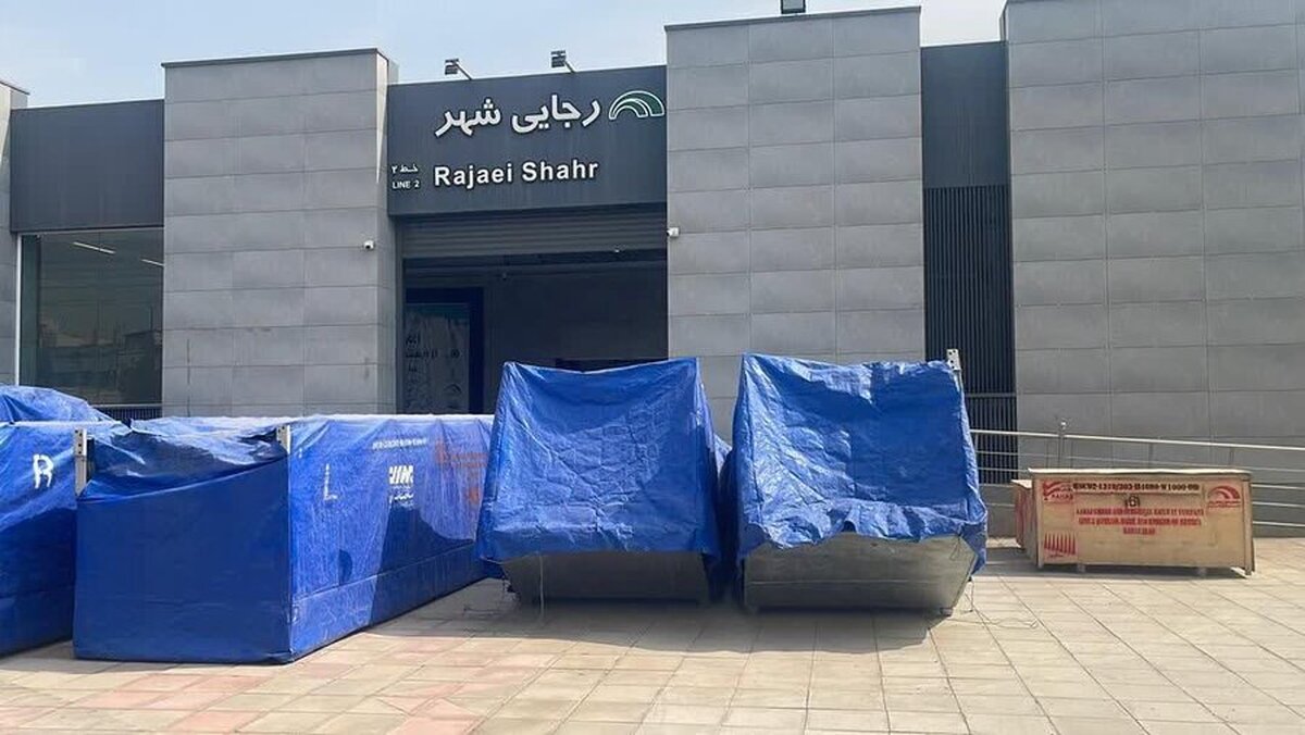 نصب تعداد ۸ دستگاه پله برقی ساخت ایران در ایستگاه متروی رجایی‌شهر