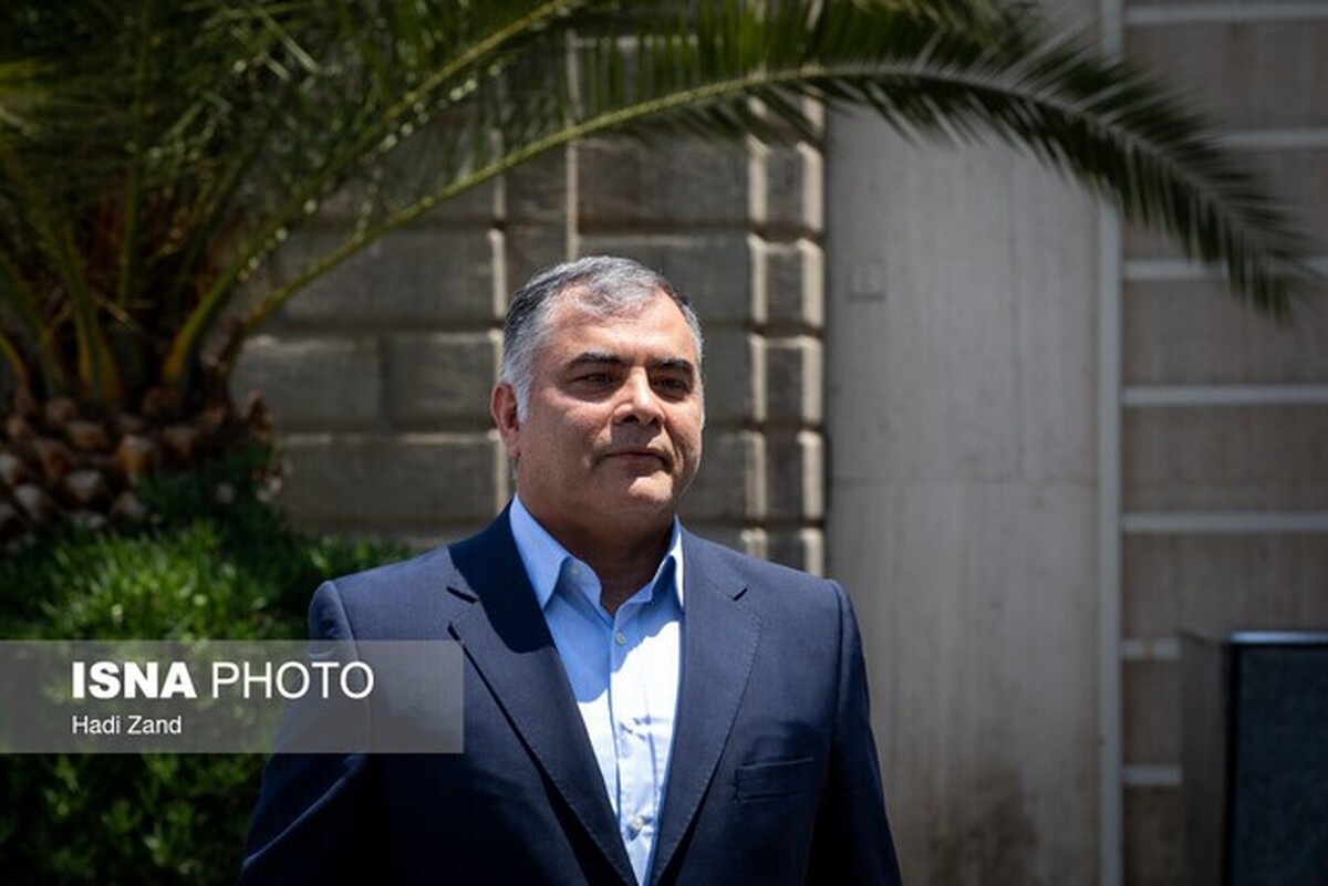 پاک‌نژاد: صادرات نفت مانند سابق با کیفیت و کمیت قبل ادامه دارد