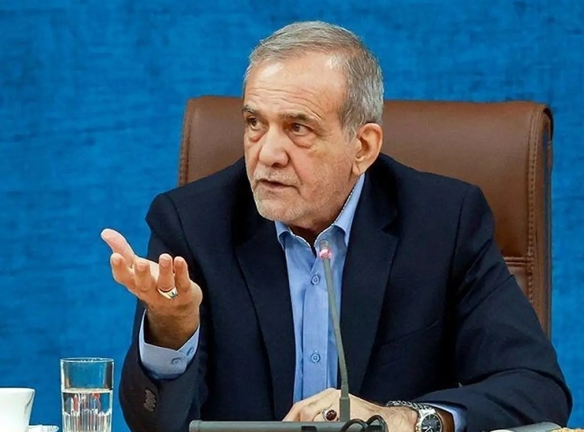 پزشکیان: سیاستگذاری مقام معظم رهبری در جنگ استثنایی بود