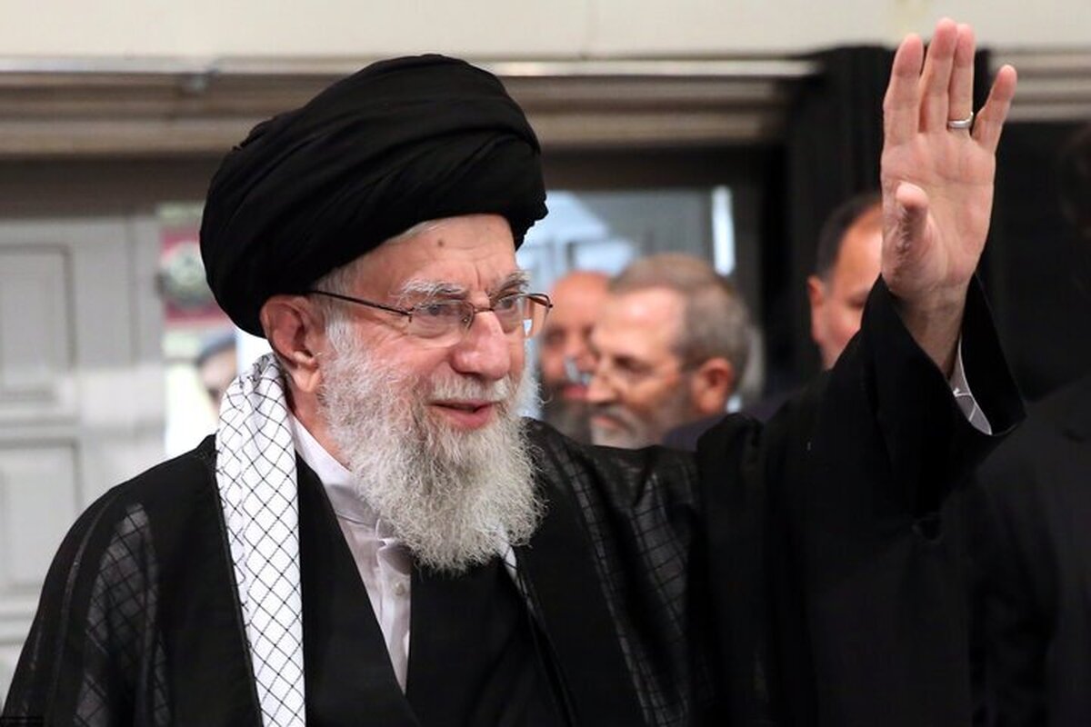 بیانیه ۱۰۲ استاد دروس خارج و سطوح عالی حوزه در حمایت از رهبر انقلاب