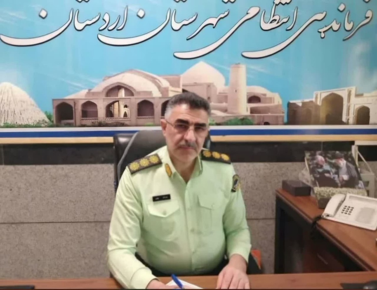 دستگیری مردی که ۴۰۰ گرم شیشه را بلعیده بود