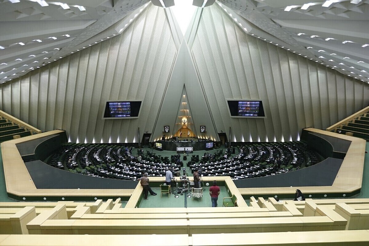 طرح ٢ فوریتی نمایندگان برای اخذ غرامت از آمریکا و رژیم صهیونیستی