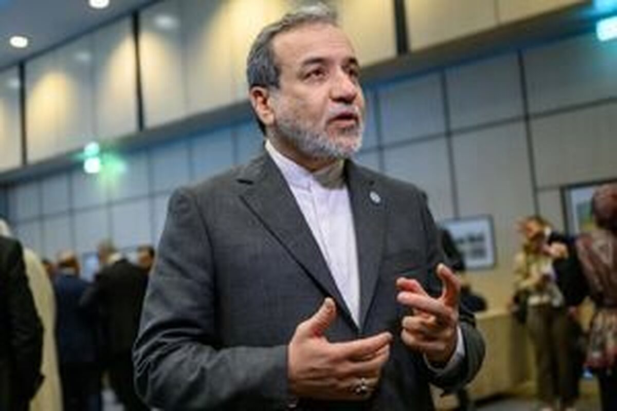 عراقچی: با پوتین درباره مقابله با تهدیدهای مشترک صحبت می‌کنیم