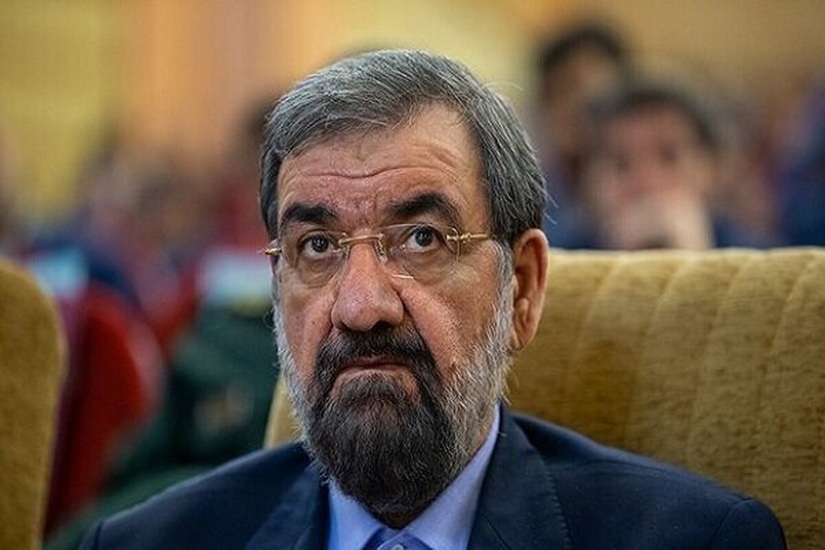 دعواهای جناحی، بازی در زمین دشمن است