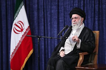 رهبر انقلاب: هم در میدان دیپلماسی، هم در میدان نظامی به توفیق الهی هر وقت وارد بشویم با دست پر وارد خواهیم شد