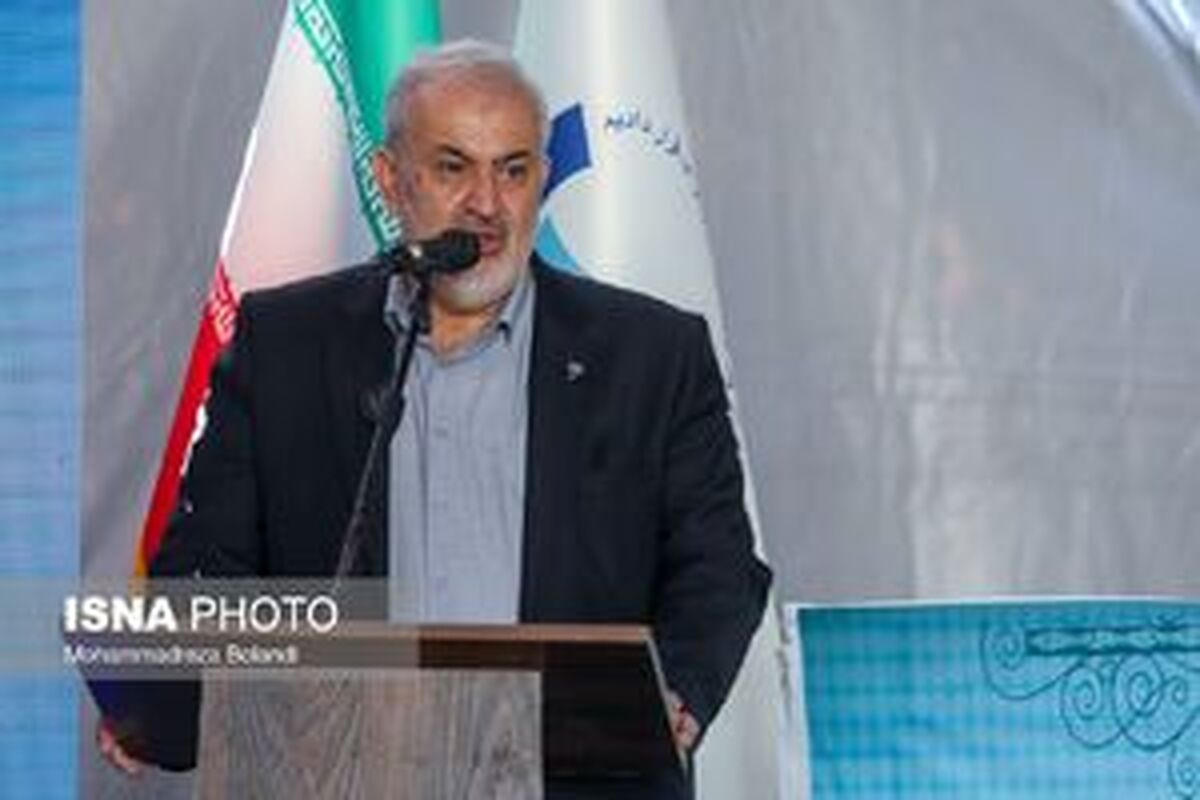 هشدار وزیر نیرو: پرمصرف‌ها باید هزینه واقعی آب را بپردازند