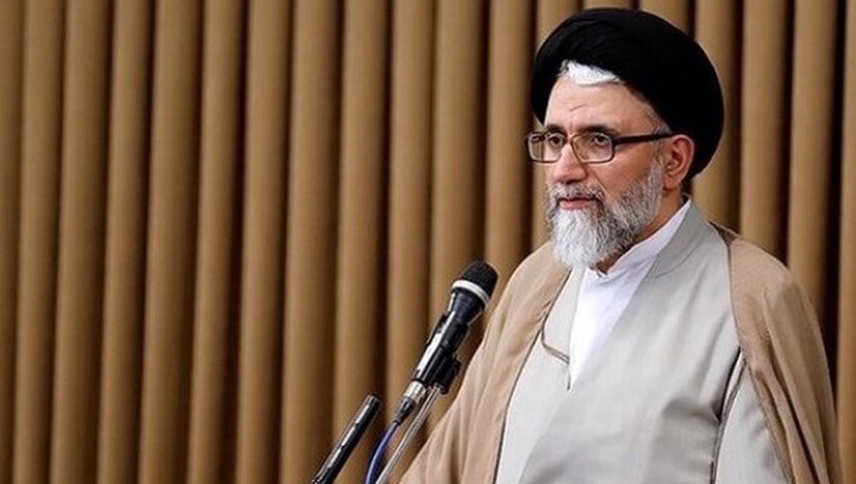 خطیب: اسناد مهمی از اهداف صهیونیست‌ها به نیروهای مسلح دادیم
