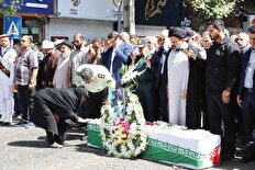 مجتبی یازدهمین شهید خاندان ما شد