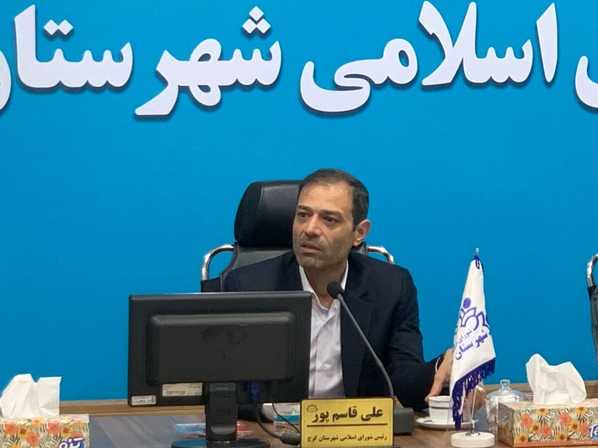 مسئولین با تمام توان در مسیر حل مشکلات مردم قدم بردارند