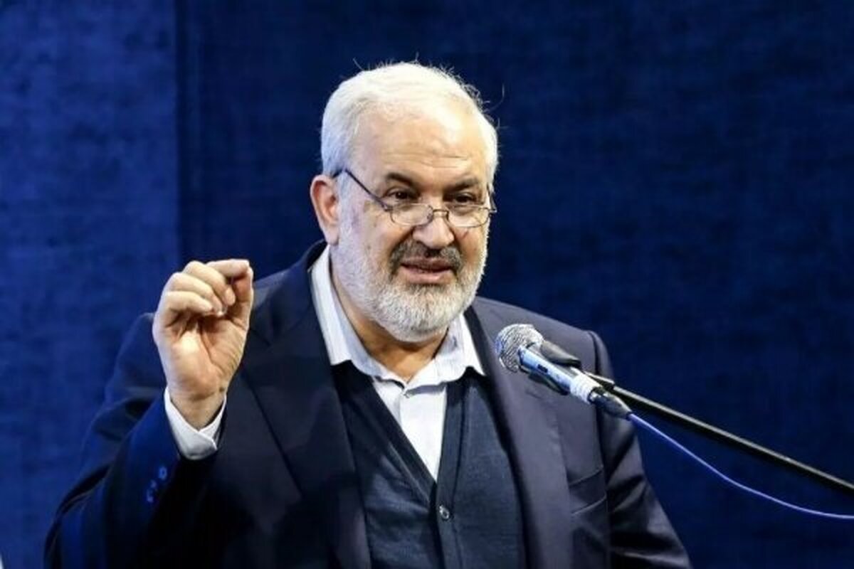 وزیر نیرو بر ضرورت پاسخگویی دقیق به مردم تاکید کرد
