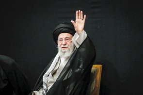 آمده بودند بگویند بابی انت و امی