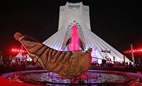 تمدید برنامه محرم شهر در میدان آزادی تهران/ گذرنامه همچنان صادر می‌شود