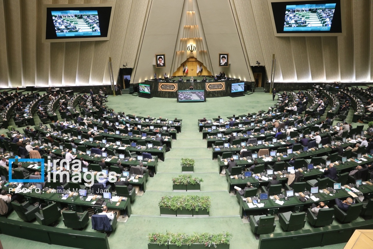 مجلس دو هفته جلسه علنی ندارد/ جلسه بعدی سه‌شنبه؛ ۴ شهریور