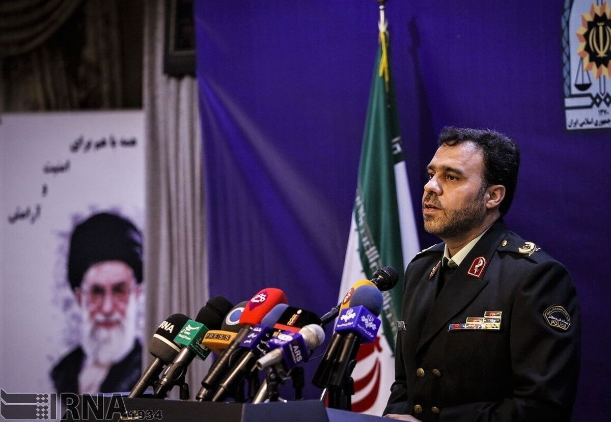 دستگیری ۱۱۴ هزار سارق/ تشکیل ۵۶ هزار پرونده تخلف سایبری در فراجا