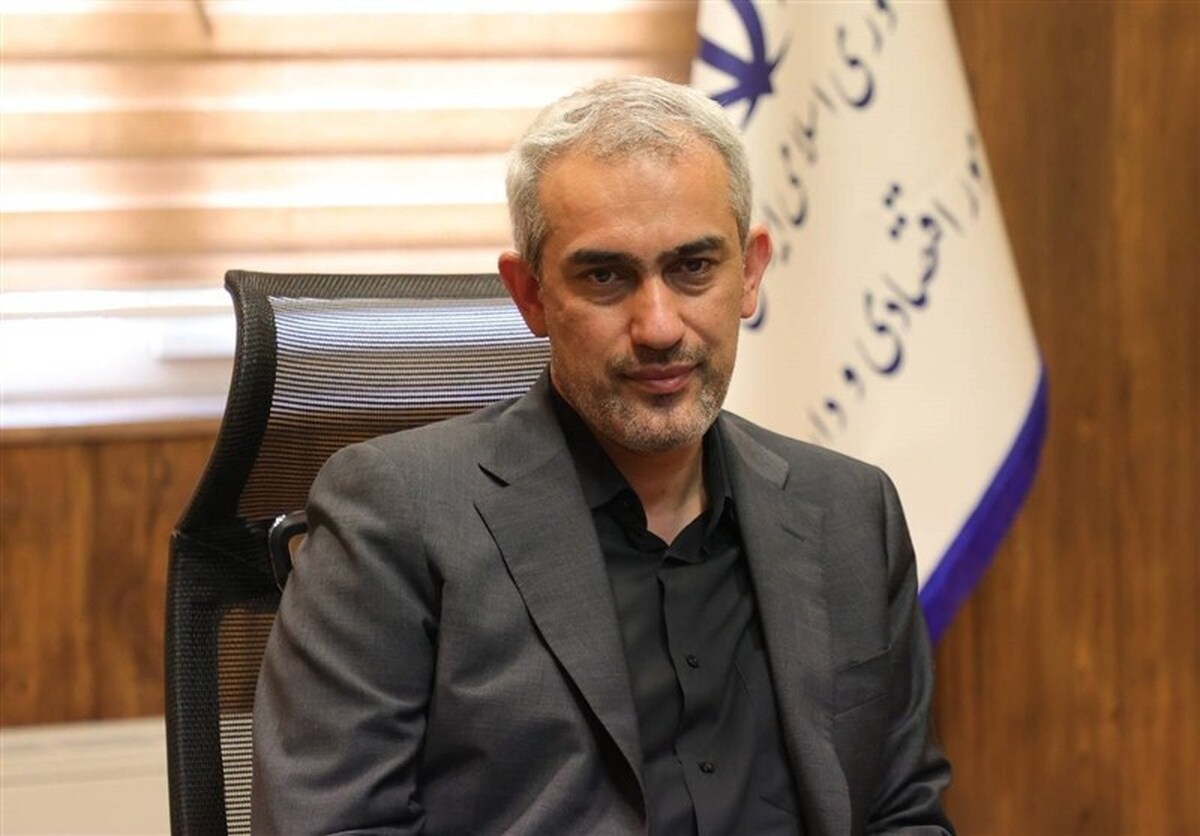 وزیر اقتصاد: ترخیص کالا‌های اساسی در ۱۲ روز جنگ افزایش ۵۰ درصدی داشت