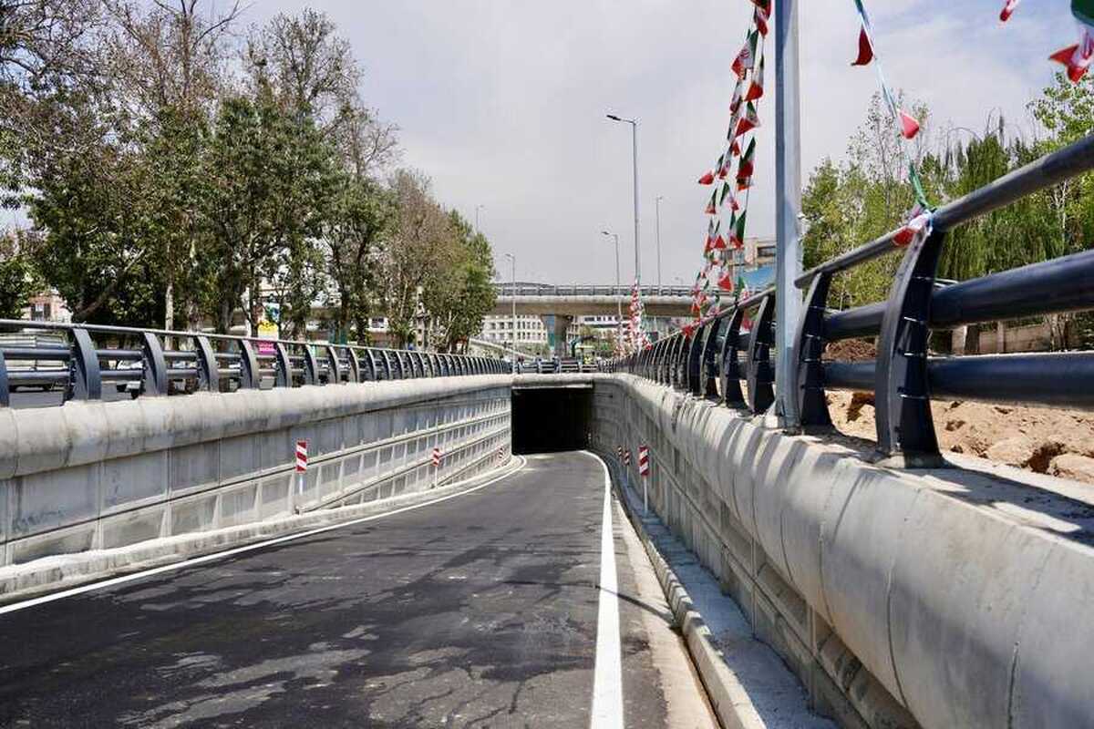 افتتاح همزمان دو پروژه عمرانی در کلانشهرکرج