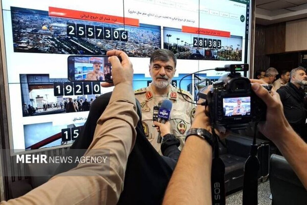 عبور هر زائر اربعین از مرز ۴ ثانیه طول می کشد