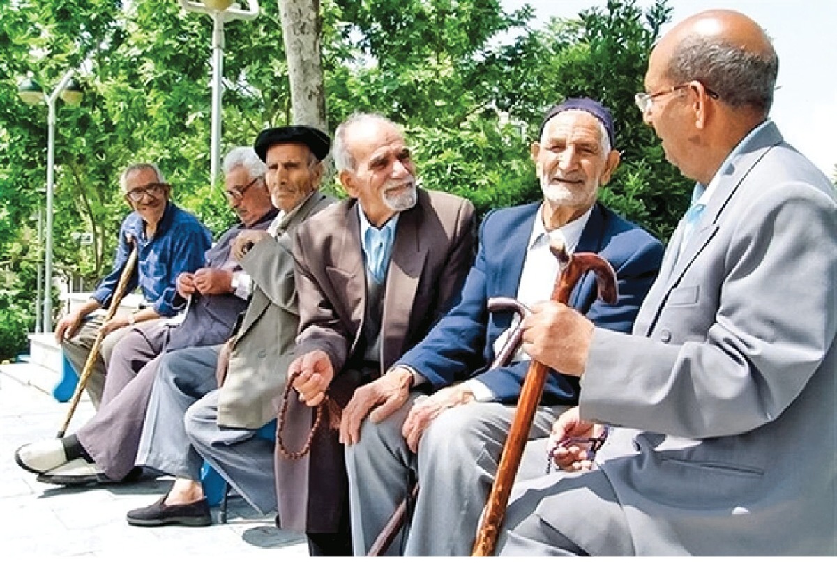 عبور از سند‌های کاغذی برای مواجهه با «ایران سالمند»