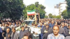 وصیت کرده بود با پرچم ایران دفن شود