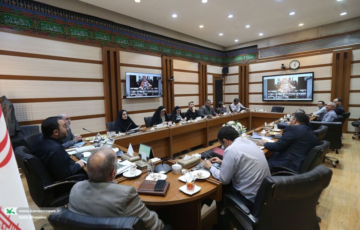 تأکید مدیرعامل کانون بر مخاطب‌محوری در گردهمایی مدیران