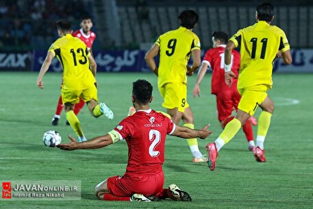 آغاز لیگ بیست‌ و پنجم - پرسپولیس، فجر سپاسی
