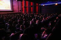 با فروش ۴۰ میلیارد تومان و ثبت ۴۰۰ هزار مخاطب در سه روز/ مرداد داغ در سینما‌های کشور