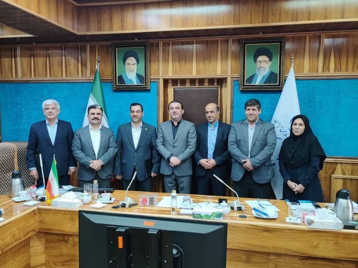 بررسی طرح گسترش هنرستان‌های مهارتی جوار صنایع