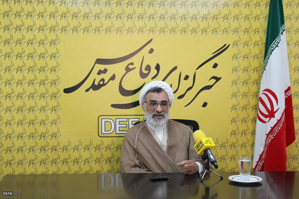 خسروپناه: انقلاب ۵۷ مانع از تجزیه ایران شد