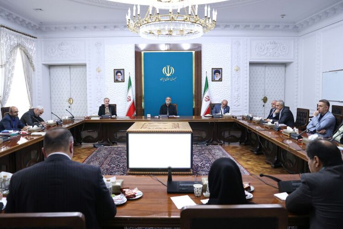 پزشکیان: گام اساسی در مبارزه با مواد مخدر، برخورد با عرضه غیرقانونی و آگاهی‌سازی است