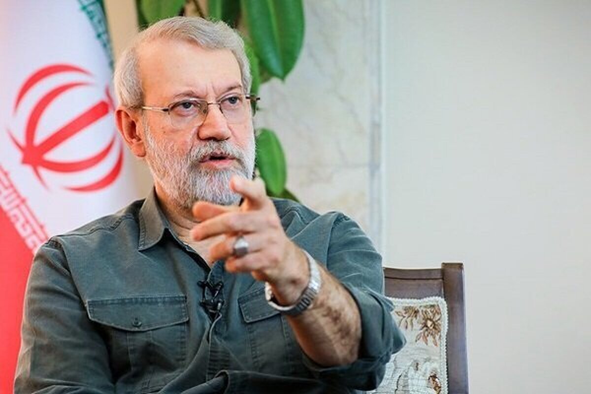 ایرانی‌ها «تسلیم‌بشو» نیستند؛ تذکر لاریجانی به جریان‌های سیاسی