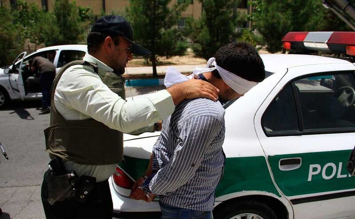 دستگیری سارق سابقه‌دار در دامغان؛ وقوع ۳۶ فقره سرقت در کارنامه متهم