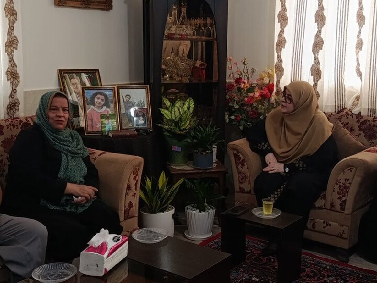 سخنگوی دولت؛ خانواده‌های شهدا سرمایه‌های معنوی نظام هستند