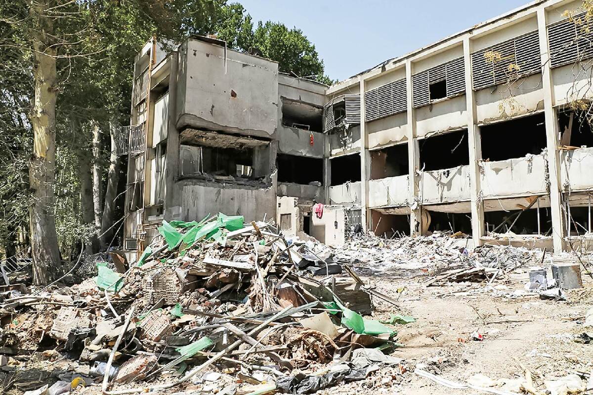 دست در دست کودکی ۵‌ساله آسمانی شد
